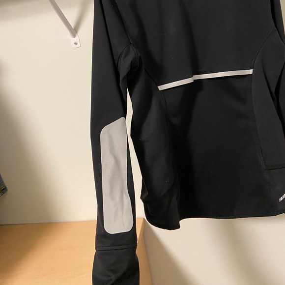 New Balance Heat Running Jacket - Picture 4 of 4